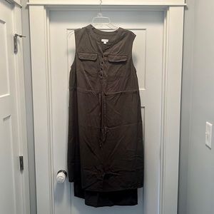 Liz Lange maternity dress